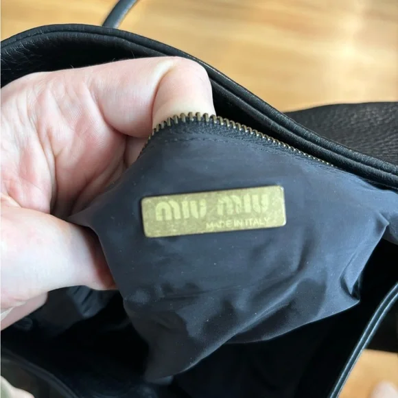 MIUMIU Archive Tote Semi Shoulder bag Logo Leather Black - Picture 8 of 14